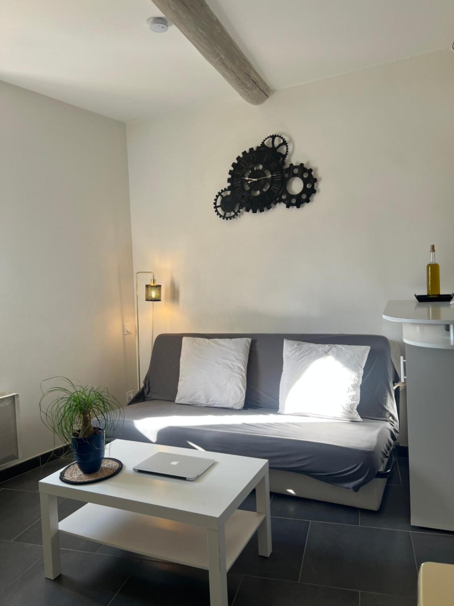 Cosy Studio Hyper Centre Avec Kitchenette & Climatisation Карпантра Экстерьер фото